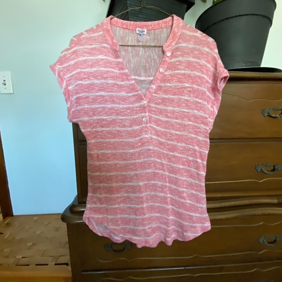 Splendid Henley Top - Picture 1 of 3